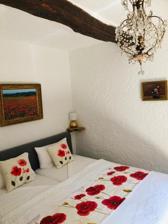 B&B Oasis Des Lavandes - Chambre Coqueliot Villeneuve-lès-Avignon Eksteriør billede